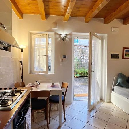La Casa Di Gio - Affitti Brevi Italia Apartment Леко Екстериор снимка